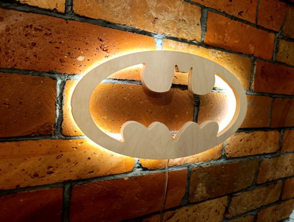 Podświetlane Logo Batmana na ścianę LED - obrazek 4